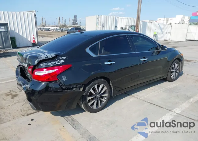 1N4AL3AP6HC233566: 43193177