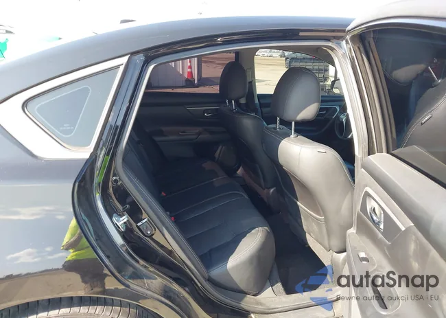 1N4AL3AP6HC233566: 43193177