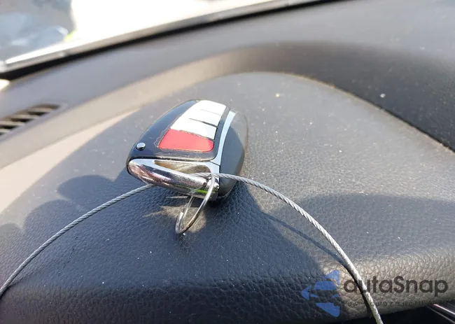 5XYZU3LB3DG057450: 43193195