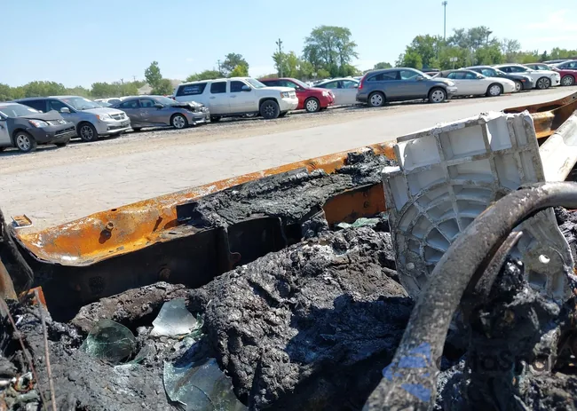 JF1VA1L67H9837124: 43193220