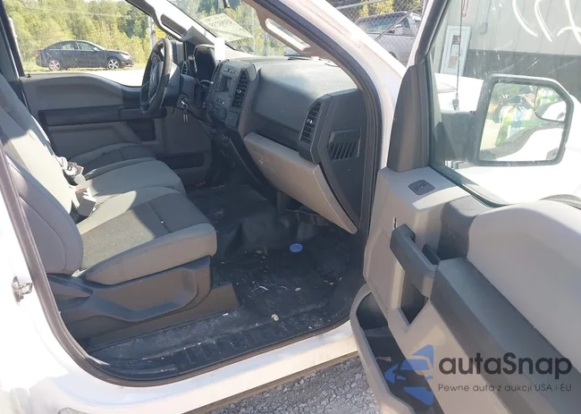 1FTMF1EB0KKD32317: 43193235