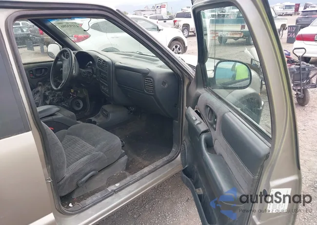 1GCCT19W1W8177281: 43193286