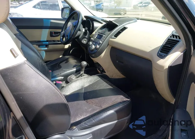 KNDJT2A2XB7201938: 43193320