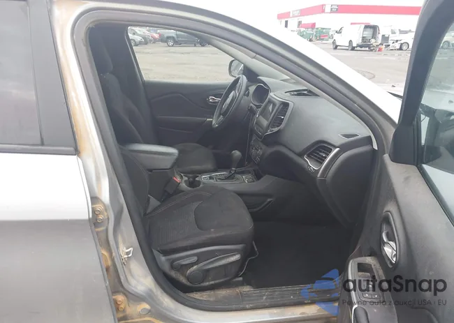 1C4PJLCB6LD653567: 43193442