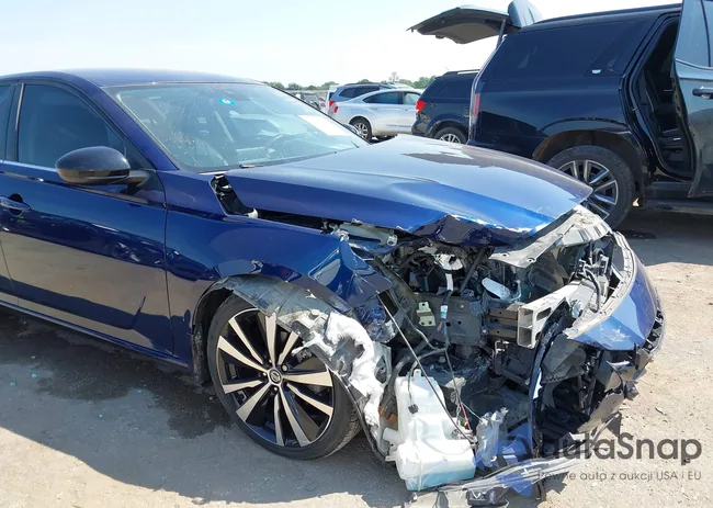 1N4BL4CV1MN352386: 43193445