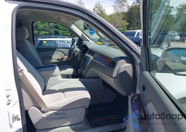 1GKFK16377J222703: 43193545