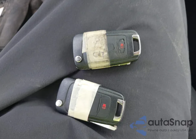 2GNFLEEK2F6354988: 43192662