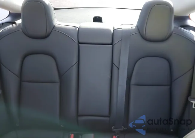 5YJ3E1EAXPF419944: 43192713