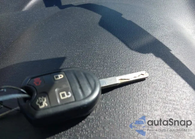 3FADP4EJ4KM138734: 43192738