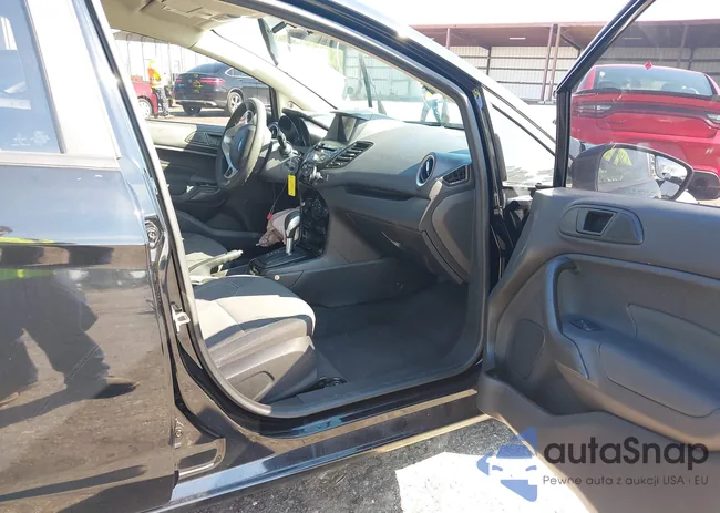 3FADP4EJ4KM138734: 43192738