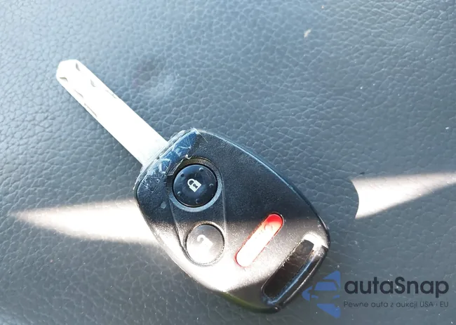 2HKYF18686H555502: 43192798