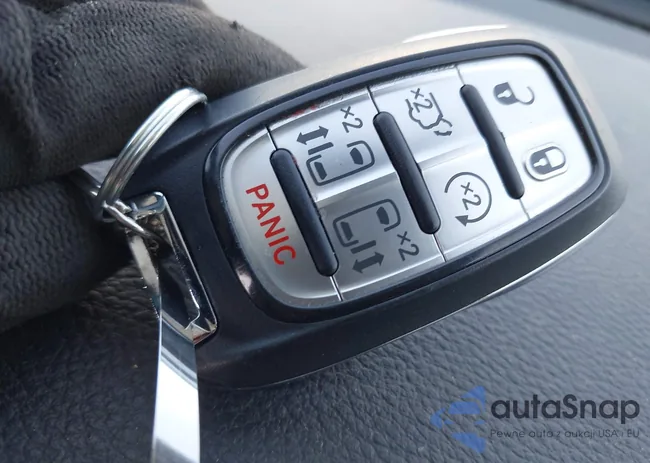 2C4RC1GG1HR619960: 43192801