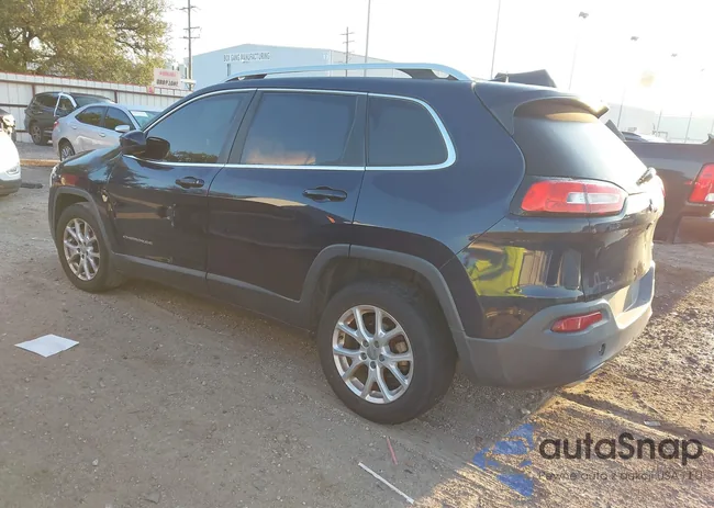 1C4PJLCB5GW173112: 43192804