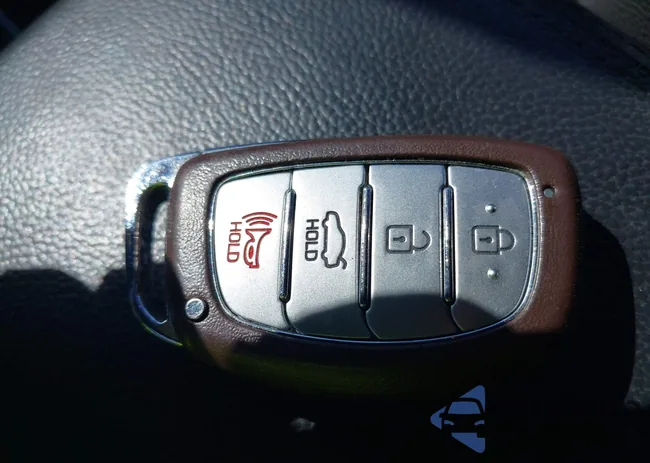 5NPD84LF0HH053037: 43192822