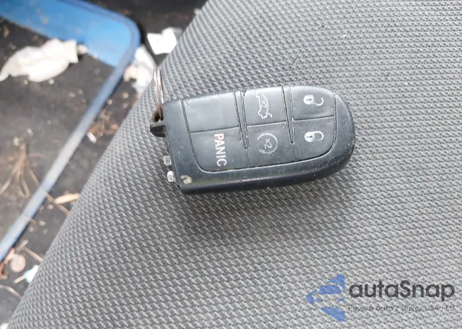 2C3CDXJG2GH170151: 43192940