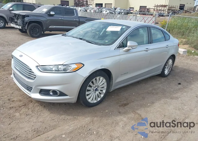 3FA6P0LU5FR169093: 43194057