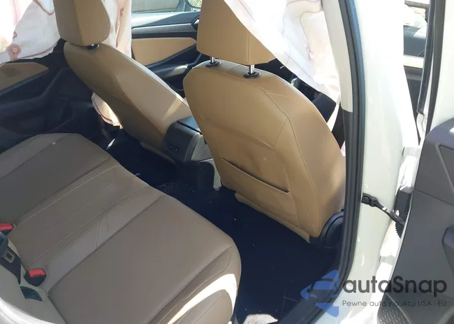 3VWC57BU9KM120982: 43194179