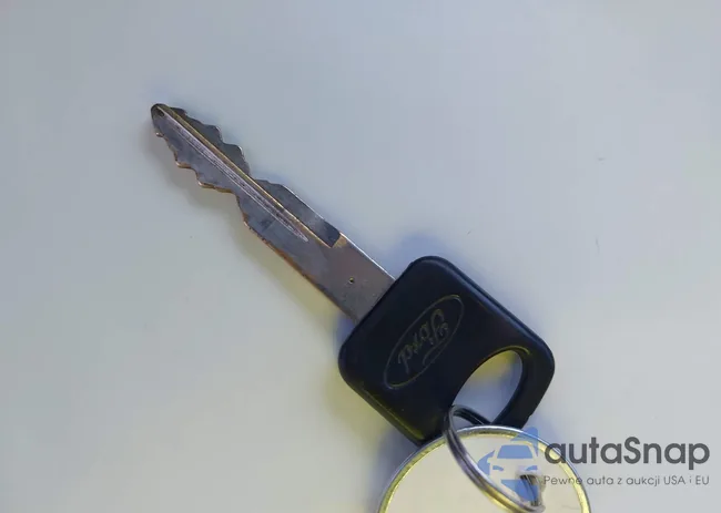 1FM5K8AT1HGD92363: 43194482