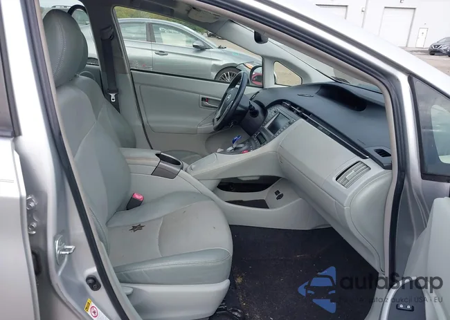 JTDKN3DU4D5568866: 43193650