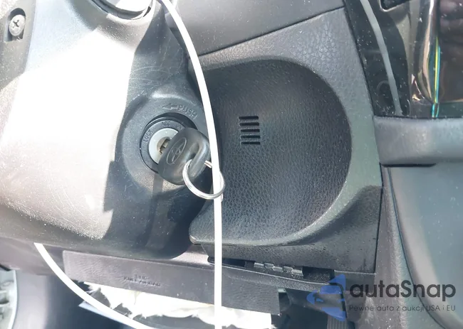 2T1BURHE3GC715954: 43193807