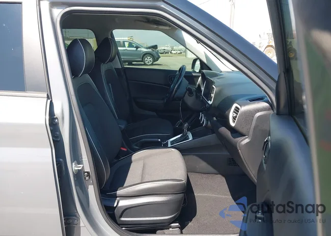 KMHRC8A36NU138000: 43193836