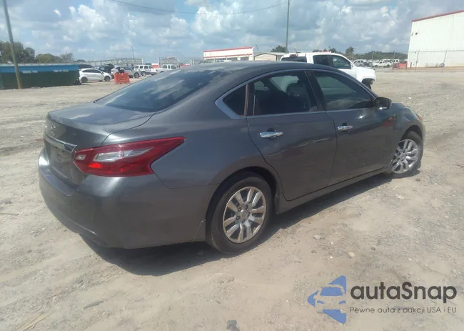 1N4AL3AP2JC476197: 43193878