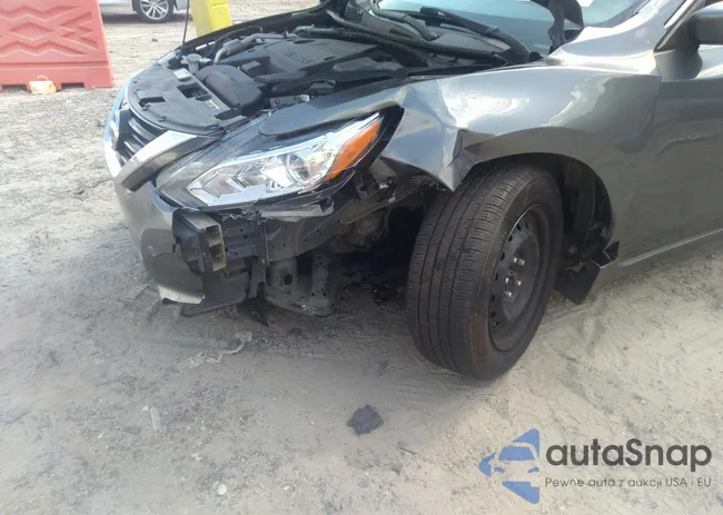 1N4AL3AP2JC476197: 43193878