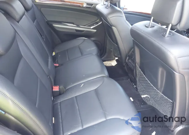 4JGBB8GBXAA580745: 43194987