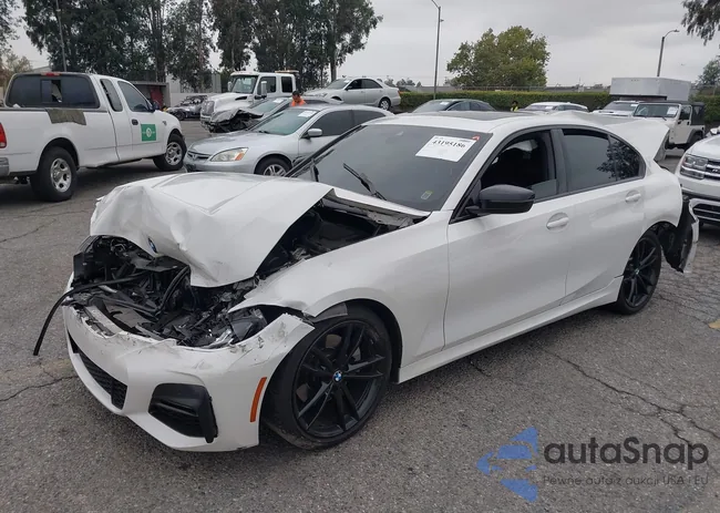 3MW5R1J03M8C02369: 43195186