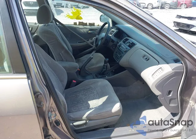 1HGCG6573YA040131: 43195258