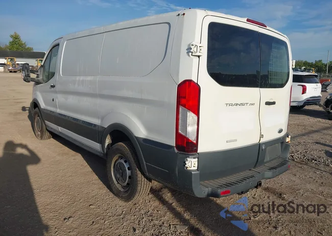 1FTYR1YG9GKA21640: 43195318