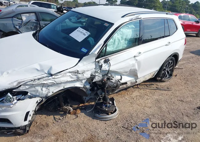 3VV3B7AX2MM082054: 43195386