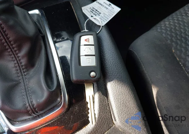 JN1BJ1CVXLW267606: 43195496