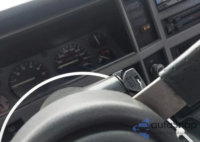 1J4FJ58SXML597313: 43195523