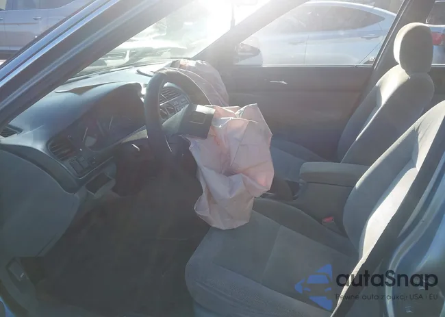 1HGCD5654RA111869: 43195544