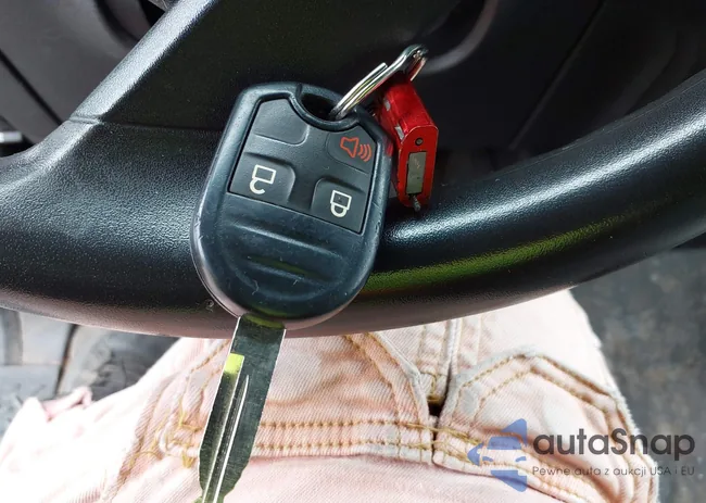 1FTMF1CM9EKE11526: 43195556