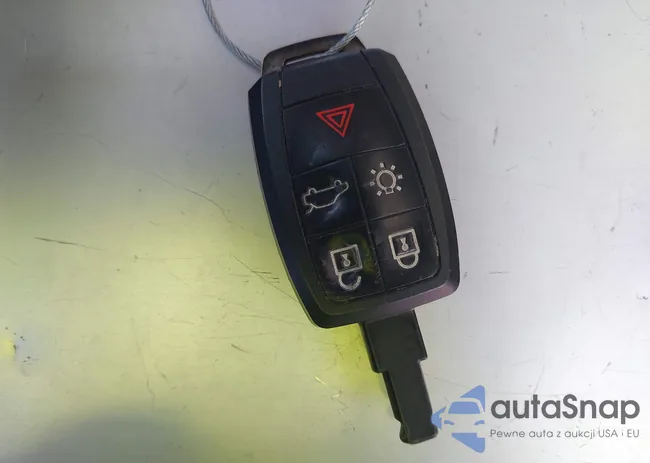 YV1MS682842021560: 43194660