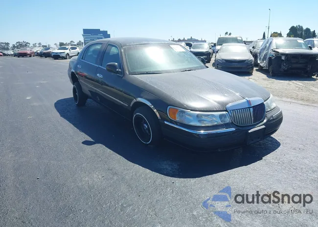 1LNHM84W11Y632590: 43194817