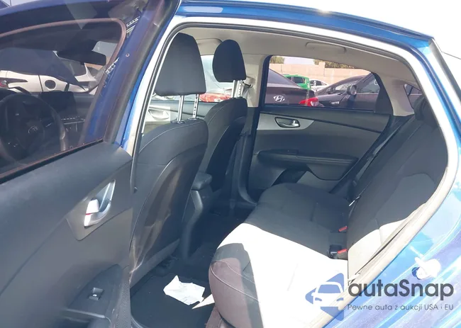 3KPF24AD7LE259349: 43195966