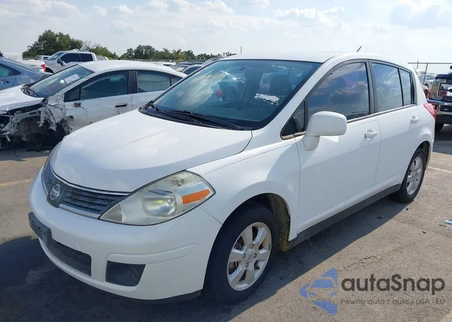 3N1BC13E49L414589: 43195996