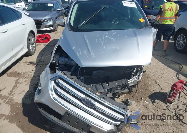 1FMCU0HD0KUA16716: 43196002