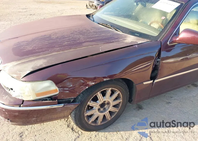 2LNHM82V18X648714: 43196015