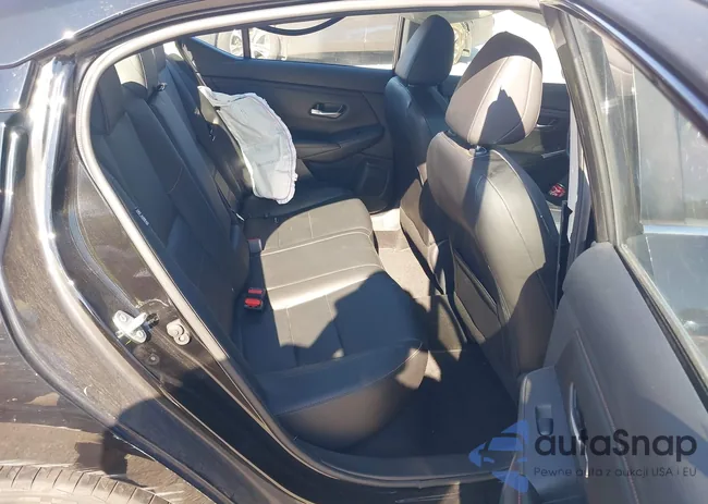 3N1AB8DV1MY291593: 43196207