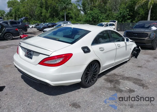 WDDLJ7DB6CA051828: 43196215