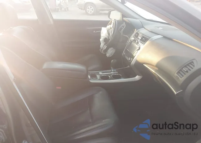 1N4AL3AP0DC234027: 43196243