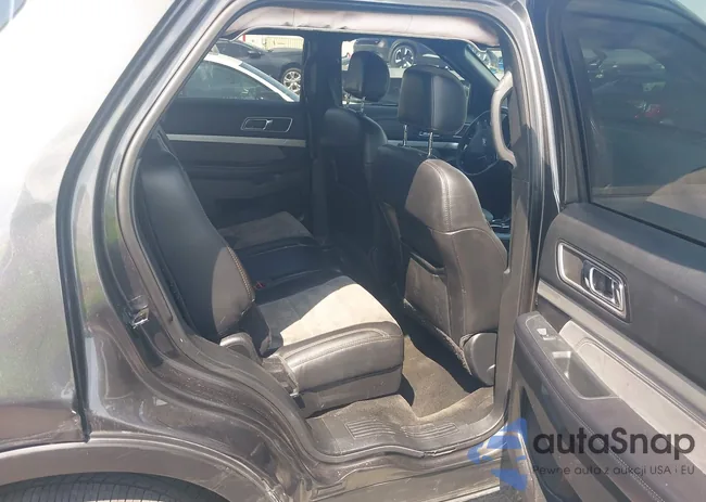 1FM5K7DH8HGD89932: 43196299