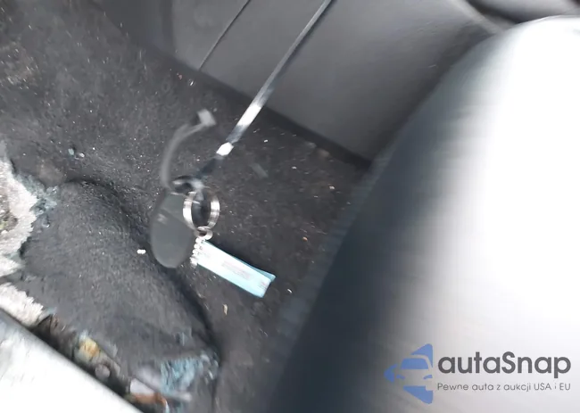 1N4AL3AP5JC288970: 43196302