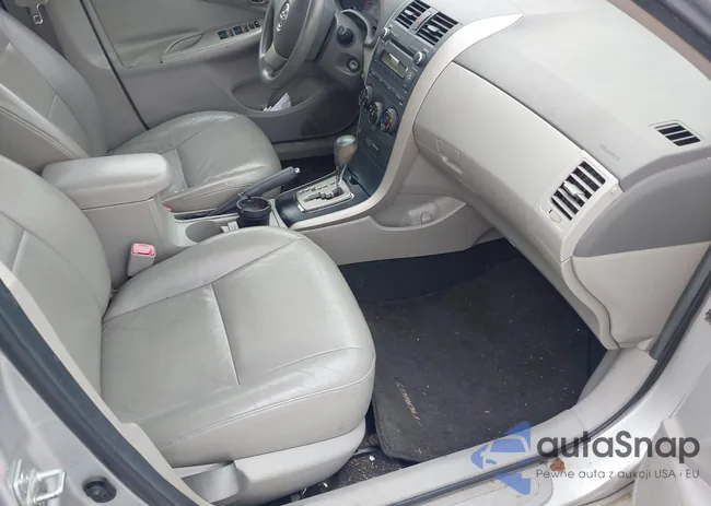 2T1BU4EE0AC479682: 43196363