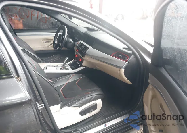 WBA5B1C55FD918886: 43196368