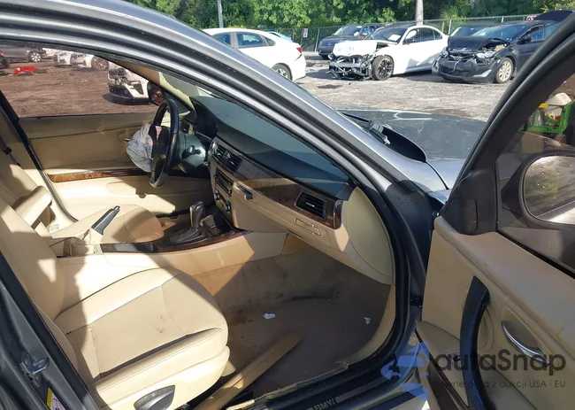 WBAPH77589NM45939: 43196399